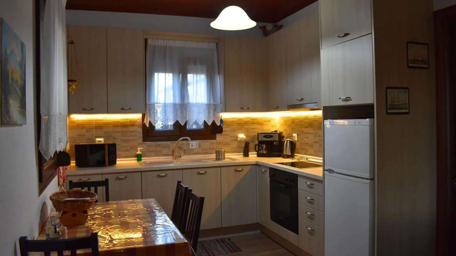 Konaki Guesthouse Ormos Panagias